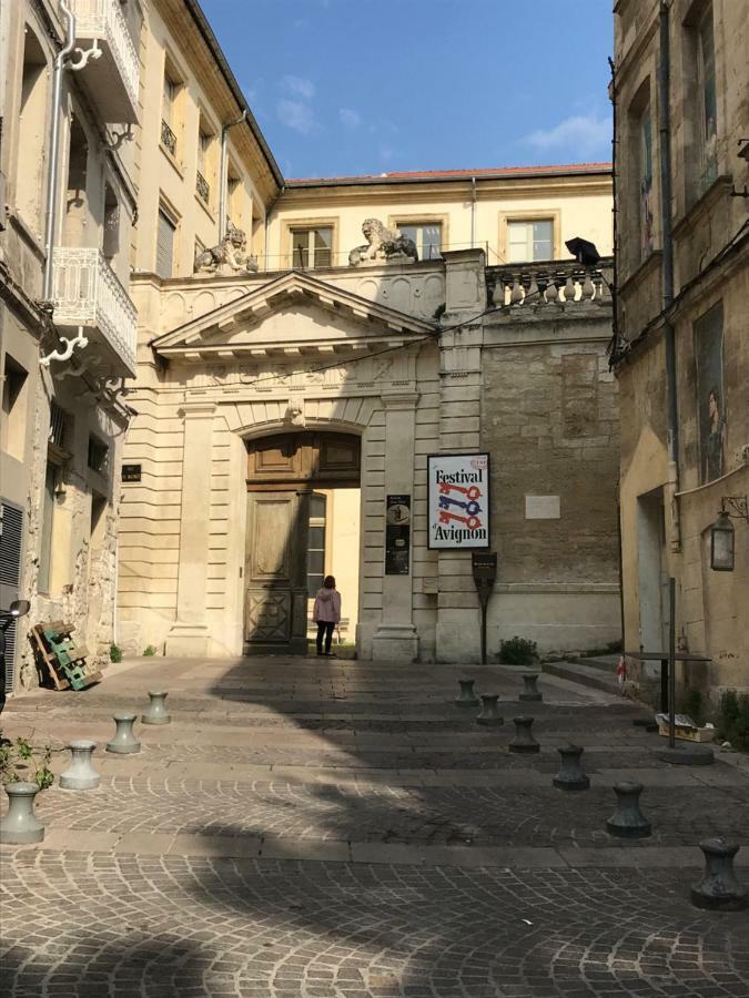 Ferienwohnung Les Coulisses De L'Horloge - Wifi - 50 M Palais Des Papes Avignon Exterior foto